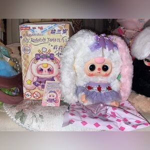 Lily Rabbit Town V4 - Vivi Bun